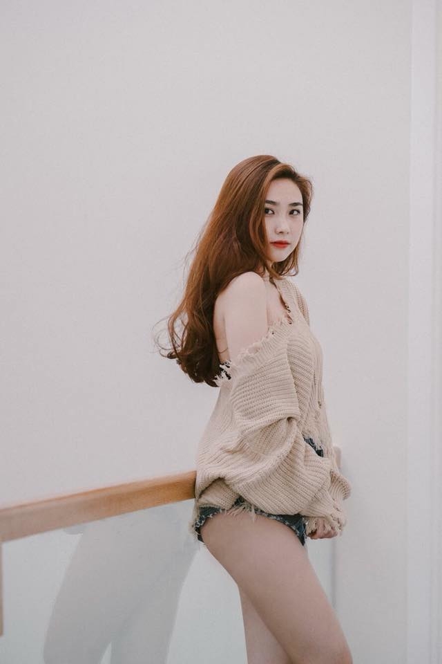 Lộ diện người yêu nóng bỏng của thủ thành Bùi Tiến Dũng, đã ấn định ngày cưới !?