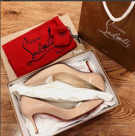 Nhan sắc kẹo ngọt, gia thế giàu có của Quỳnh Anh - cô gái khiến Duy Mạnh đang dự lễ mừng công vẫn tranh thủ ra gặp mặt