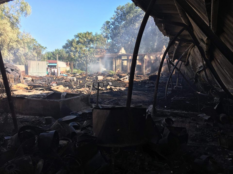 Quảng Nam: Xưởng gỗ 1.500m2 bị thiêu rụi