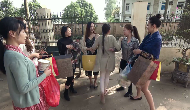 Bị cấm chiếu vì cảnh nóng, bạo lực, Quỳnh Búp Bê trở lại đầy nhân văn ngôn tình