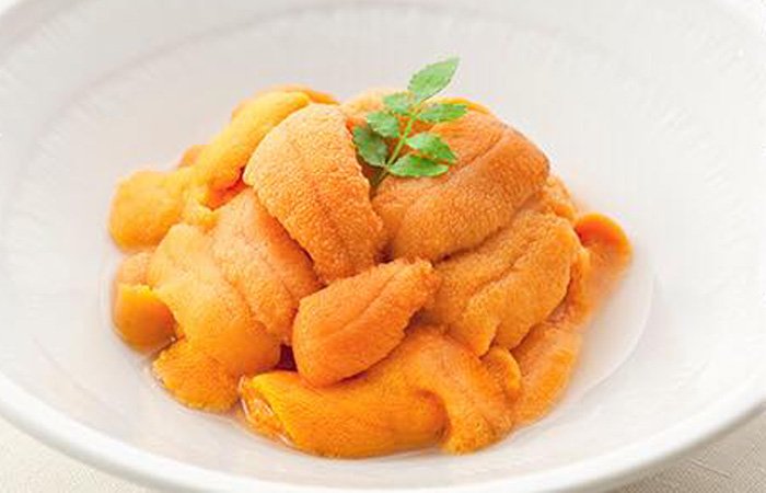 Tiệc trứng nhân sâm biển Nhật 80 triệu của đại gia Hà thành