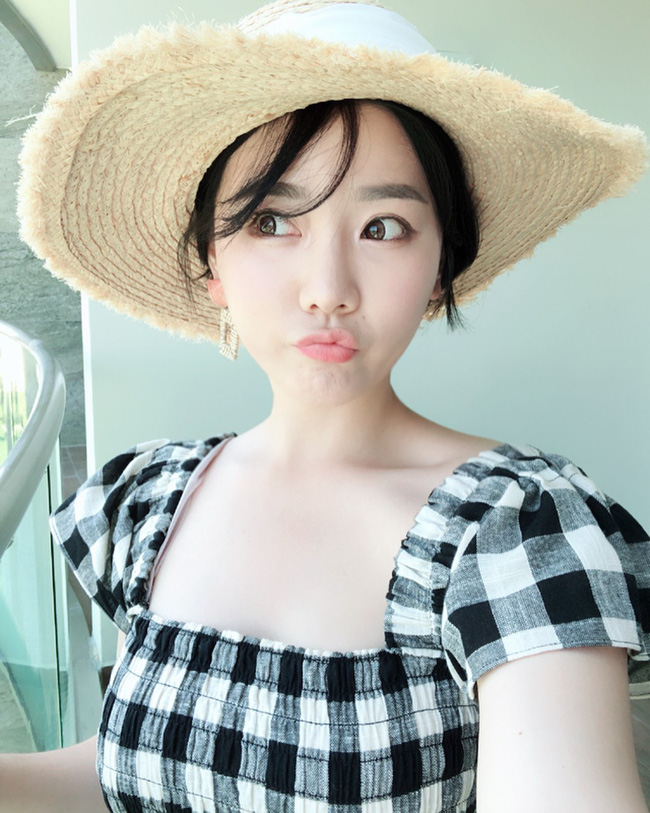 7 sản phẩm 2in1 rửa mặt kiêm làm sáng da giúp chị em tút tát lại làn da sau một mùa hè đen sạm vì cháy nắng