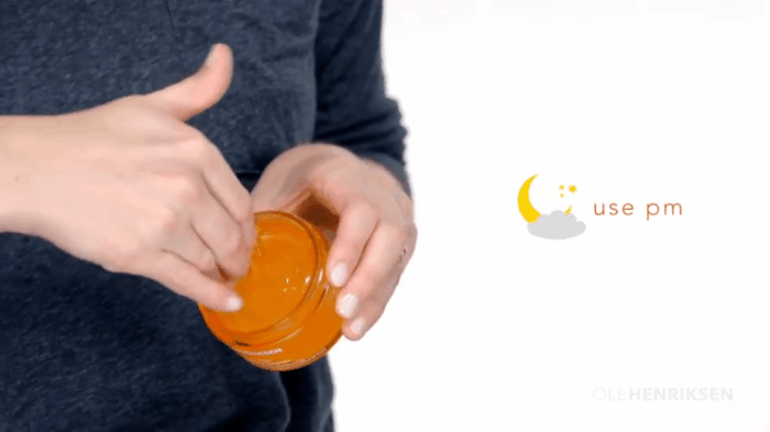 7 sản phẩm 2in1 rửa mặt kiêm làm sáng da giúp chị em tút tát lại làn da sau một mùa hè đen sạm vì cháy nắng