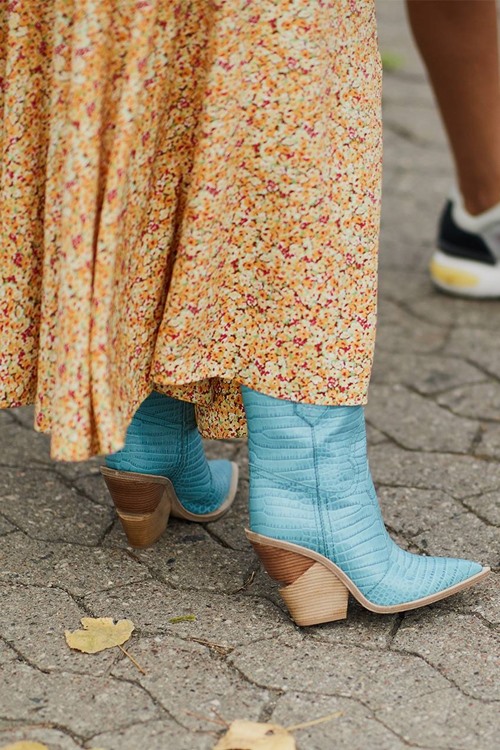 Thu này muốn thật sành điệu đừng bỏ qua 6 trang phục này