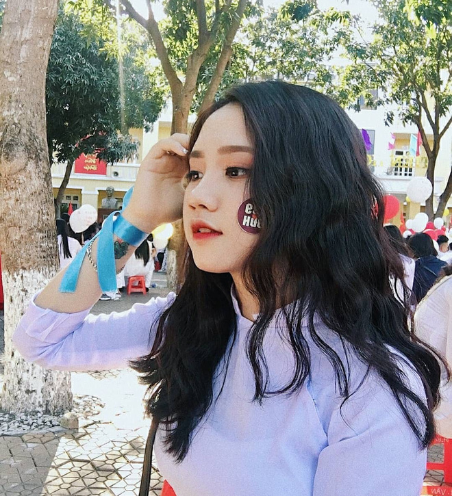 Thêm loạt ảnh mới toanh về hội con gái chỉ cần diện áo dài là auto hoá mỹ nhân Thêm loạt ảnh mới toanh về hội con gái chỉ cần diện áo dài là auto hoá mỹ nhân