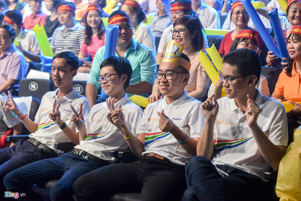 4 nam sinh xuất sắc của Đường lên đỉnh Olympia đều chưa có bạn gái