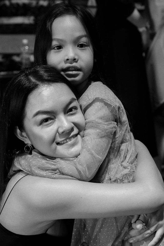 Phạm Quỳnh Anh trải lòng sau tin đồn ly hôn: Hà Nội đêm qua mưa cả bên ngoài lẫn bên trong