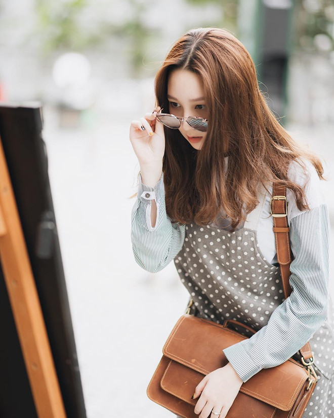 Chuyện yêu bạn thân của cặp trai xinh gái đẹp sắp cùng du học Anh