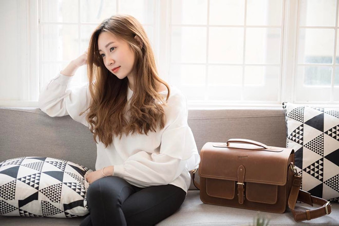 Chuyện yêu bạn thân của cặp trai xinh gái đẹp sắp cùng du học Anh