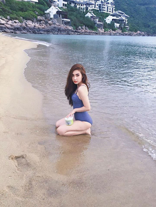 Cận cảnh nhan sắc và gia thế của Thanh Mèo - người yêu tin đồn của thủ môn Bùi Tiến Dũng đang làm MXH dậy sóng