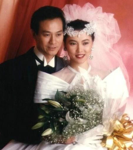 Bí mật 40 năm giấu kín của đại hiệp điển trai lấy vợ nhà xã hội đen