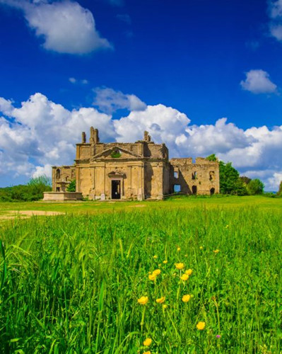 Giải mã chuyện rùng rợn ẩn trong những ngôi làng xinh đẹp