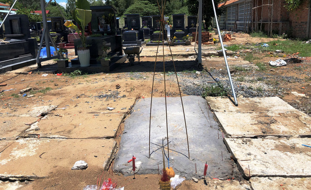 Sự thật vụ tài xế taxi bỏ thi thể cô gái tử vong cùng vị khách nam giữa đường ngay trong đêm