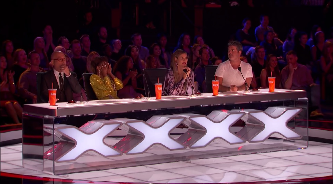 Americas Got Talent 2018: Thí sinh bán kết thẳng tay ném vợ mình xuống sàn rồi nhảy theo