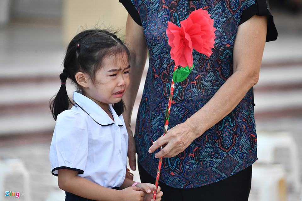 Khoảnh khắc hồn nhiên của học trò nhí ngày khai trường