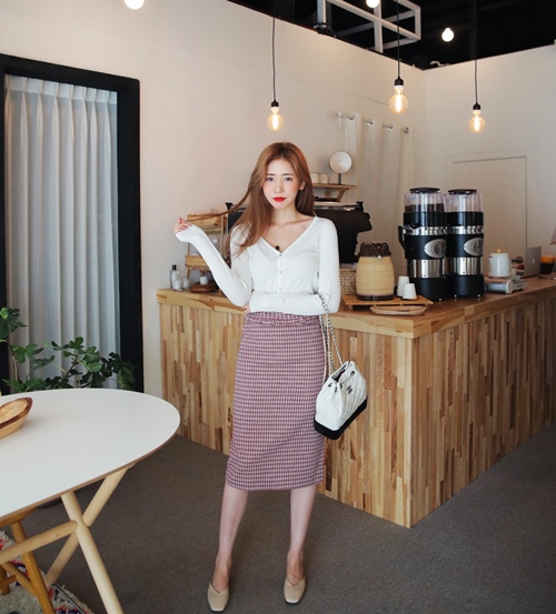 10 cách mặc áo cardigan khiến chàng ngẩn ngơ ngày giao mùa