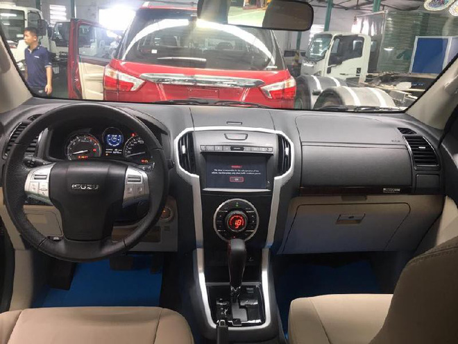Lộ ảnh chi tiết Isuzu mu-X 2019 sắp về Việt Nam