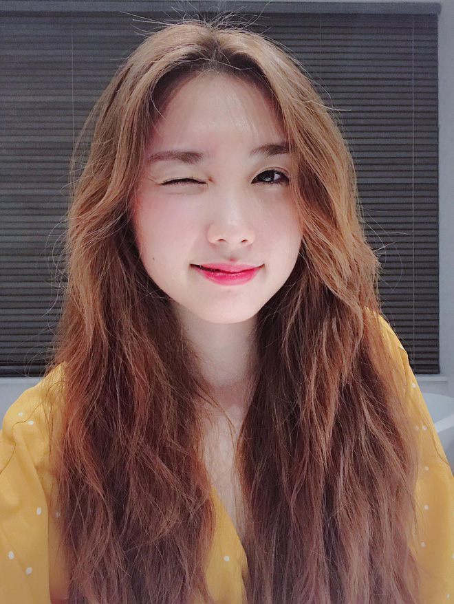 Lộ diện chị gái xinh đẹp, tài giỏi của Thanh Mèo - người yêu tin đồn thủ môn Bùi Tiến Dũng