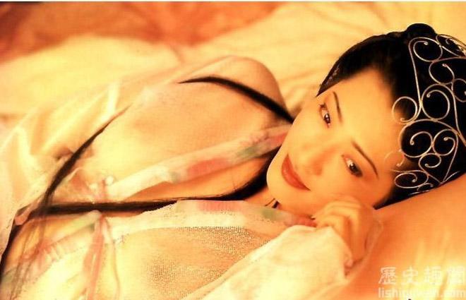 Dâm phụ bạo nhất thế kỷ 20: Đối mặt với bệnh ung thư, nhiều lần bị khước từ tình yêu