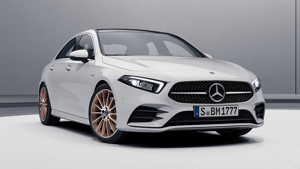 Mercedes A-Class 2019 giá khởi điểm hơn 35.000 USD