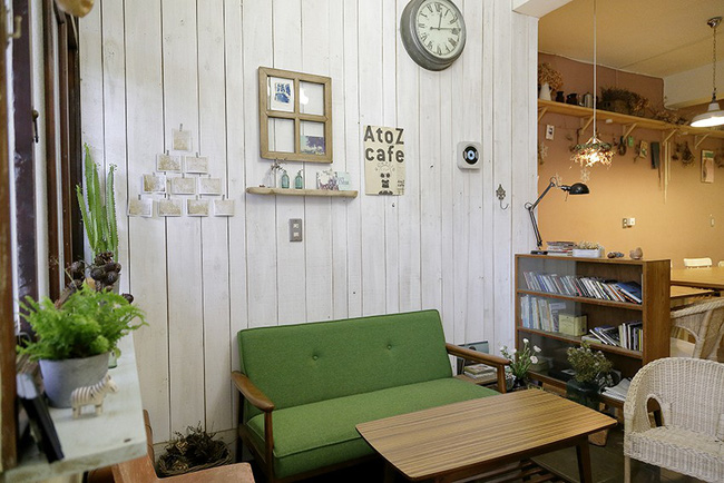 Cô gái trẻ tự tay cải tạo không gian cũ kỹ thành ngôi nhà vườn đẹp lãng mạn với cây xanh