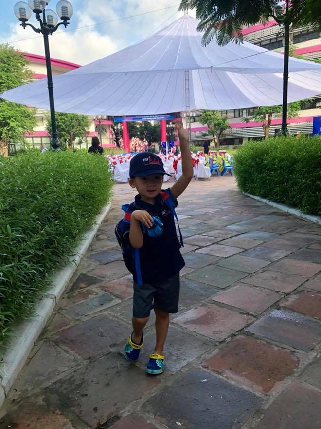 Con của Ly Kute, Đăng Khôi đáng yêu khai giảng, xúc động lý do Cát Phượng không đưa con đi