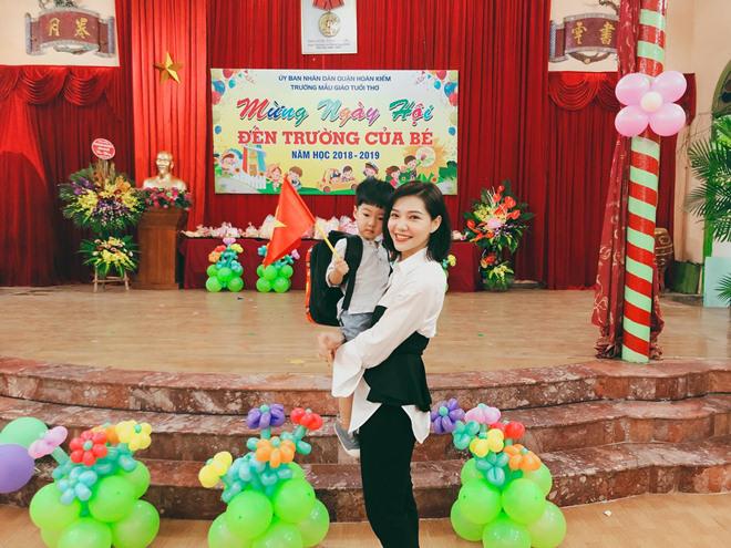 Con của Ly Kute, Đăng Khôi đáng yêu khai giảng, xúc động lý do Cát Phượng không đưa con đi