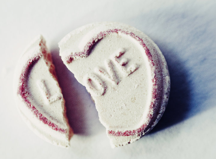 Chồng là tay săn gái chuyên nghiệp sau vỏ bọc hôn nhân hoàn hảo