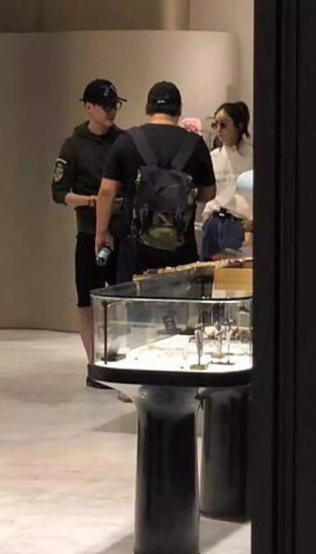 Triệu Lệ Dĩnh và Phùng Thiệu Phong đã xác định ngày cưới, sẽ tổ chức hôn lễ ở Châu Âu vào cuối năm 2018?