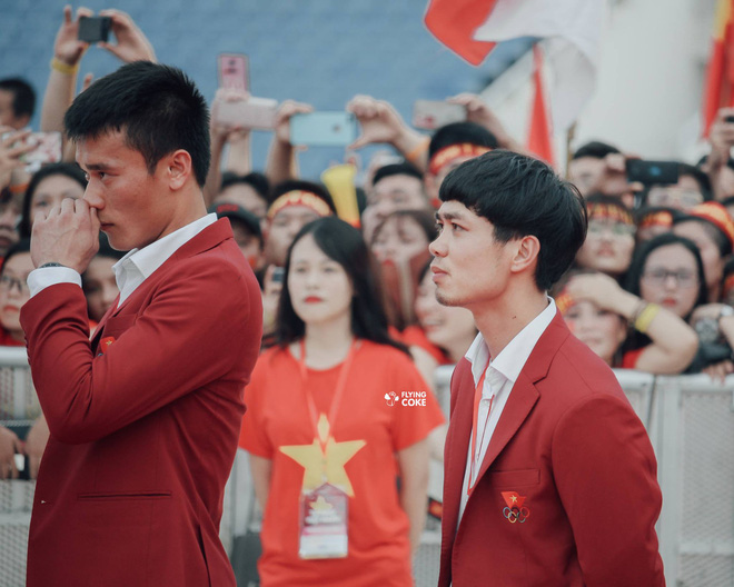 Bức ảnh Bùi Tiến Dũng đẹp trai như soái ca Hàn Quốc được viral nhiều nhất MXH