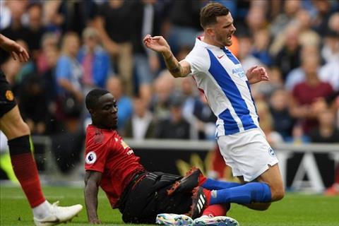 Eric Bailly gặp riêng Mourinho nói chuyện về tương lai