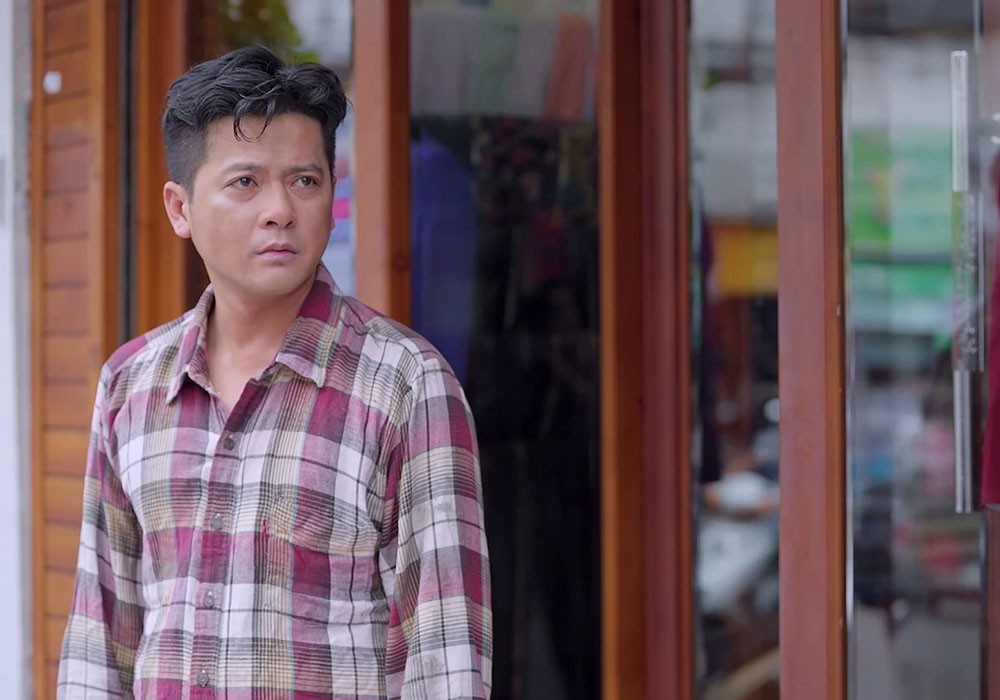 Phim Gạo nếp gạo tẻ tập 54: Công nhận quả báo nhục nhã vì tội ngoại tình Phim Gạo nếp gạo tẻ tập 54: Công nhận quả báo nhục nhã vì tội ngoại tình