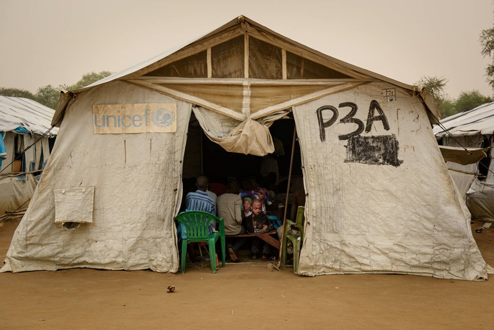 Khai giảng của trẻ em ở những nơi nghèo nhất thế giới