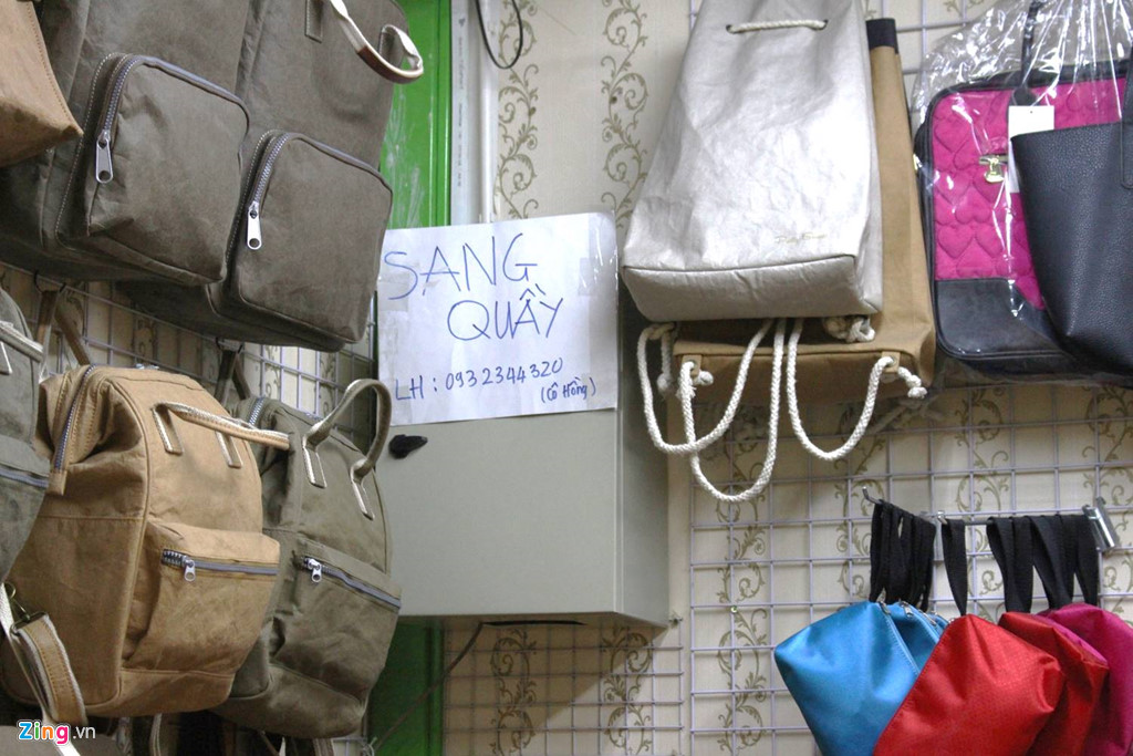 Tiểu thương lo lắng vì chợ ngầm ở trung tâm TP.HCM sắp đóng cửa