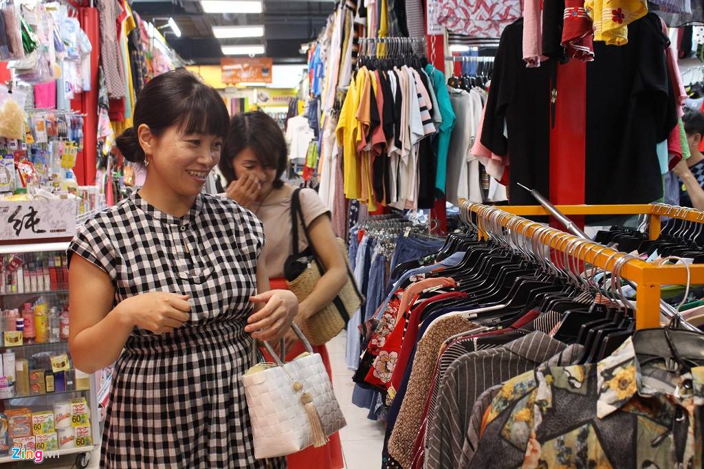 Tiểu thương lo lắng vì chợ ngầm ở trung tâm TP.HCM sắp đóng cửa