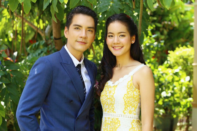 Cơn đau dạ dày bất chợt khiến chồng phát hiện ra bí mật của lái xe riêng và vợ, không ngờ cô lại hành động thế này