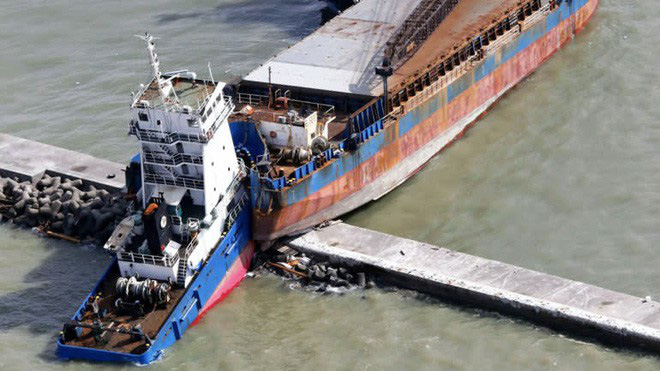 Hình ảnh: Nhật Bản hoang tàn, đổ nát sau liên tiếp siêu bão Jebi và động đất 6 độ Richter ở Hokkaido