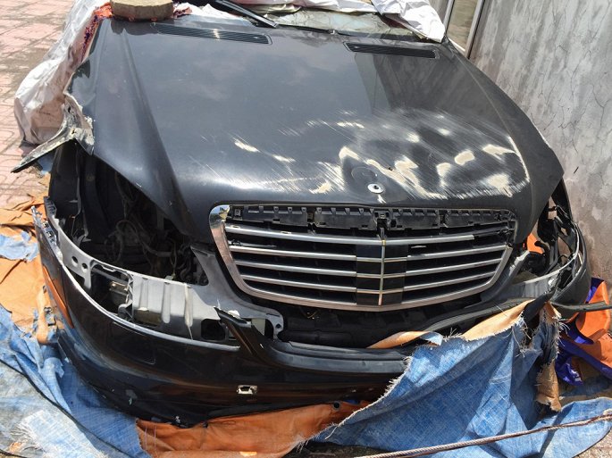 Số phận bí ẩn chiếc Mercedes-Benz S550 tiền tỷ bị vứt bỏ ở Hà Nội