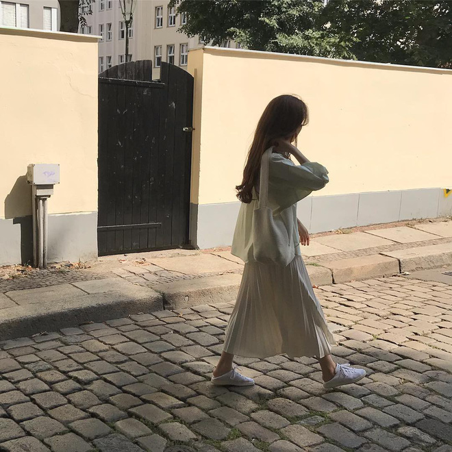 4 công thức Hàn Quốc trendy nhất đợt này, mặc đi làm vừa xinh vừa hợp chụp ảnh sống ảo