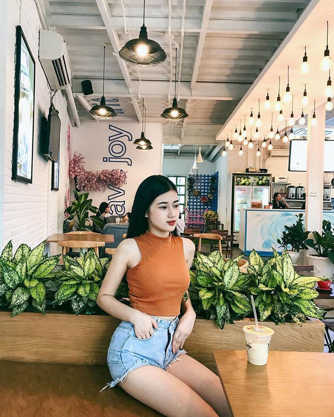 Khi hội bạn gái tin đồn của các cầu thủ đọ dáng: Bất phân thắng bại vì ai cũng siêu sexy