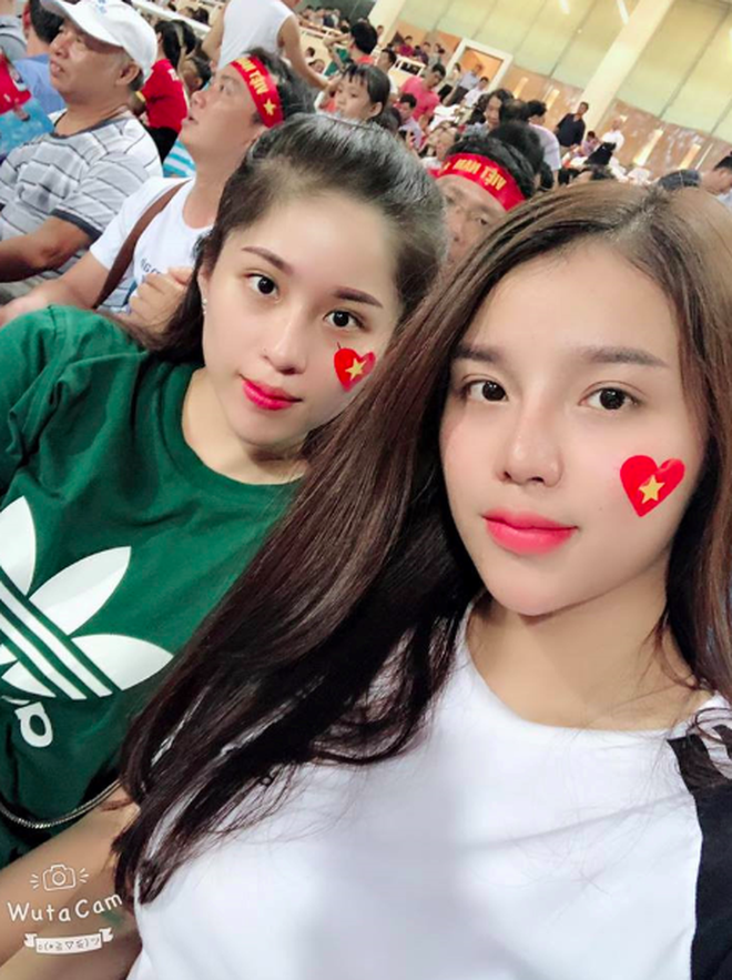 Khi hội bạn gái tin đồn của các cầu thủ đọ dáng: Bất phân thắng bại vì ai cũng siêu sexy