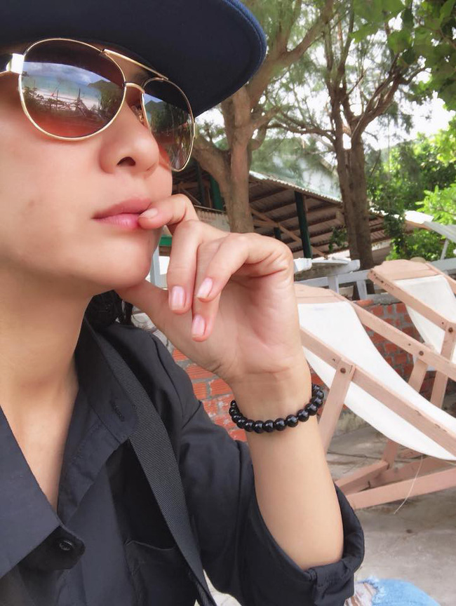 Cuối cùng Kiều Minh Tuấn cũng đã có động thái dỗ dành Cát Phượng đầu tiên sau hàng loạt tin đồn rạn nứt Cuối cùng Kiều Minh Tuấn cũng đã có động thái dỗ dành Cát Phượng đầu tiên sau hàng loạt tin đồn rạn nứt