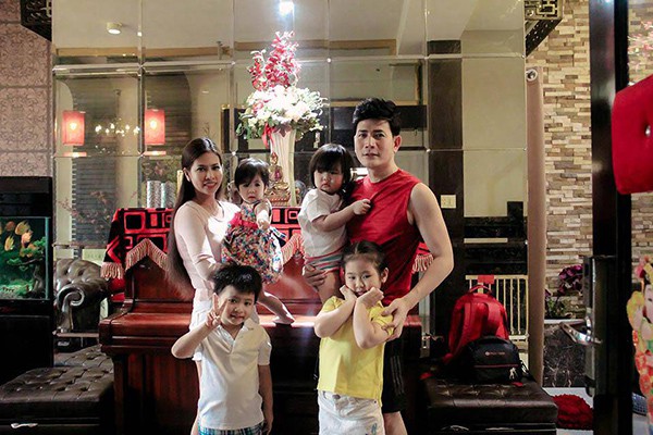 Quách Thành Danh: Âm thầm cưới vợ kém 8 tuổi, đẻ 4 con, xây biệt thự 22 tỷ