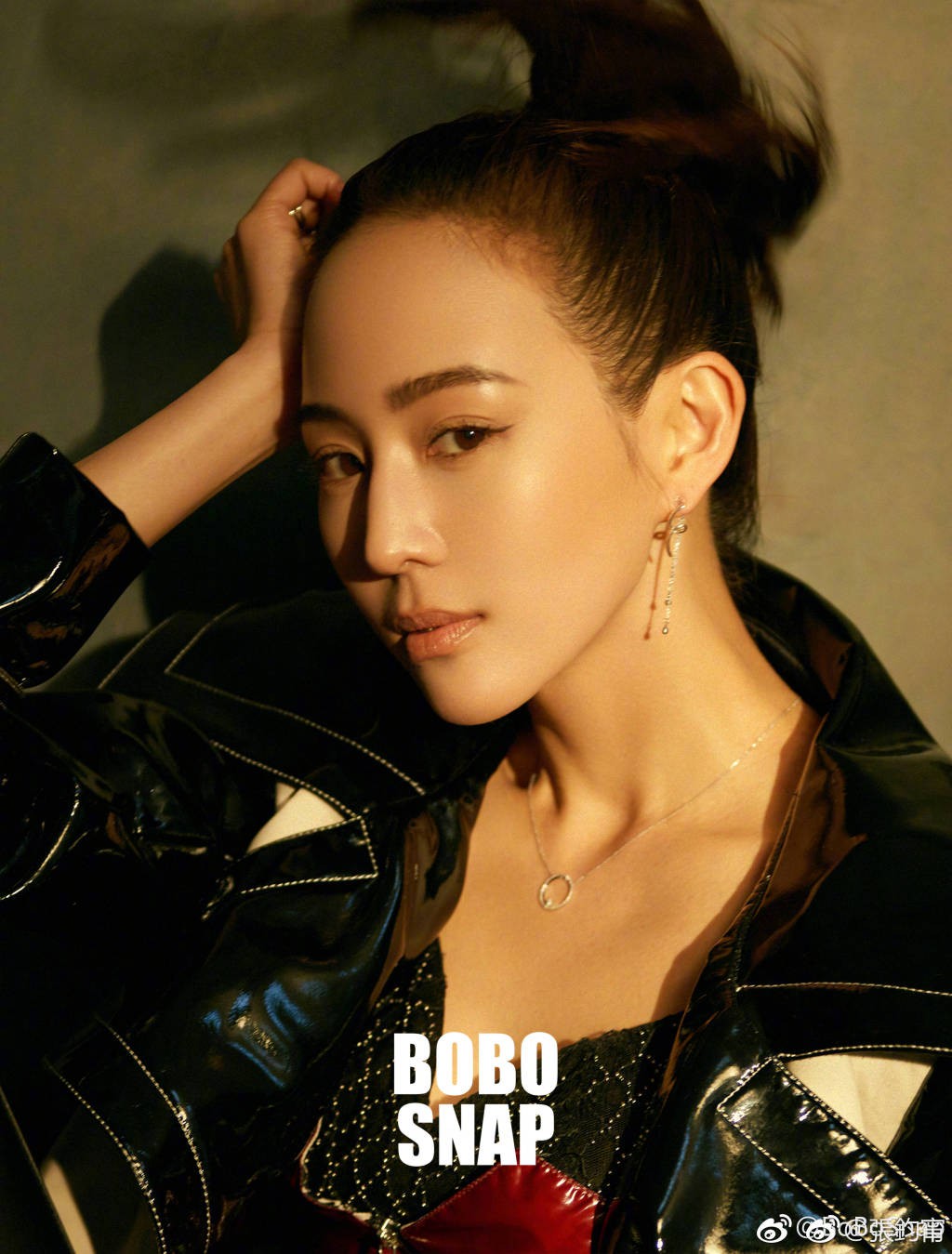 Hải Lan Trương Quân Ninh của Như Ý Truyện: Xuất thân dòng họ danh giá, học vấn thạc sĩ, đồng nghiệp nam tôn làm nữ thần