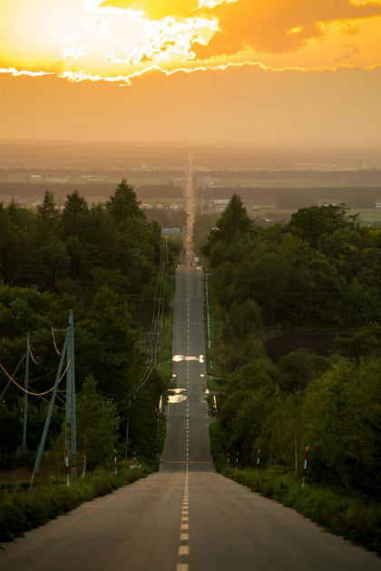 Xa lộ thẳng tắp được ví như đường đến thiên đàng ở Nhật