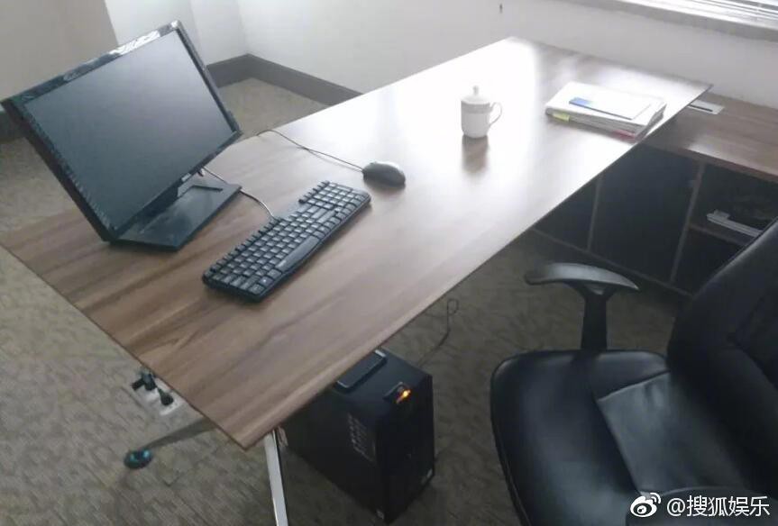 Phạm Băng Băng - Huỳnh Hiểu Minh bị cấm sóng hoàn toàn vì scandal trốn thuế, gian lận chứng khoán?