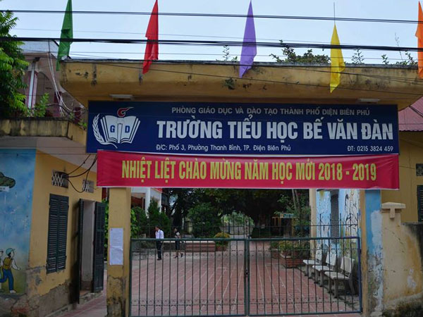 Điện Biên: Cô giáo kéo sứt tai học sinh lớp 1