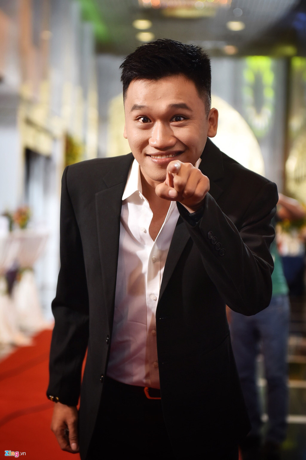 Thảm đỏ VTV Awards: Dàn sao Cả một đời ân oán và Ngày ấy mình đã yêu đọ sắc gợi cảm