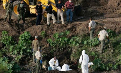 Phát hiện 32 mồ tập thể chôn 166 người ở Mexico