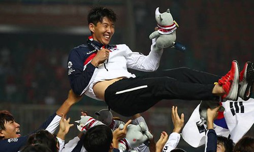 Người Hàn Quốc kêu gọi bỏ đặc quyền miễn nghĩa vụ quân sự cho VĐV thể thao vì cảm thấy mất công bằng toàn dân